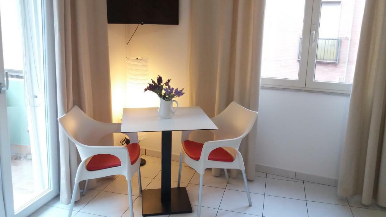 Depandance Macchiavelli 2 Hotel Cagliari Eksteriør billede