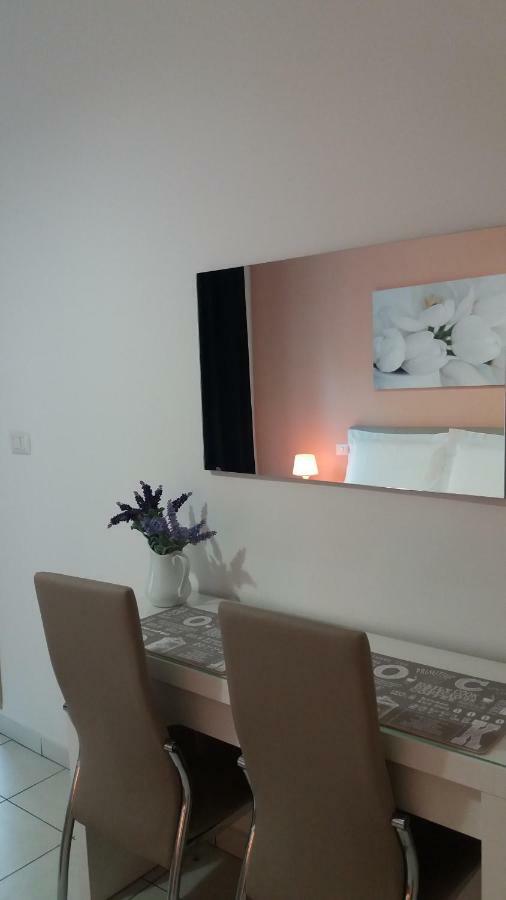 Depandance Macchiavelli 2 Hotel Cagliari Eksteriør billede