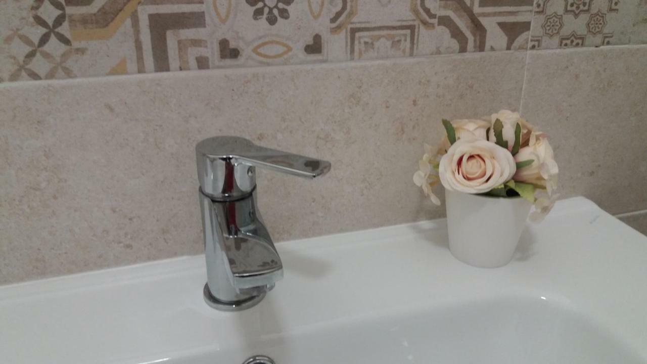 Depandance Macchiavelli 2 Hotel Cagliari Eksteriør billede